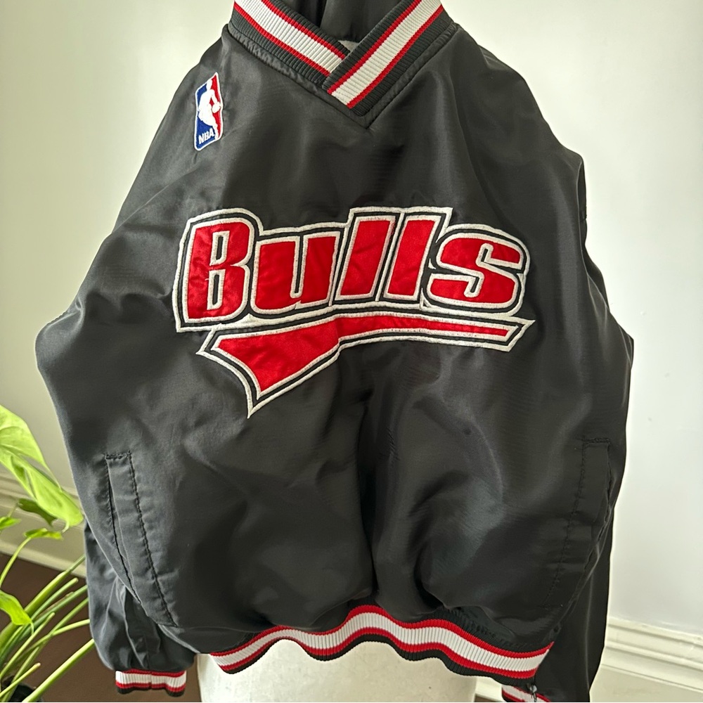 STARTER Chicago Bulls Youth Pullover Jacket